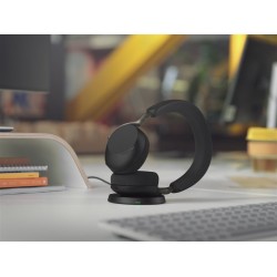 Jabra Evolve3: Новата серия професионални слушалки за модерния бизнес