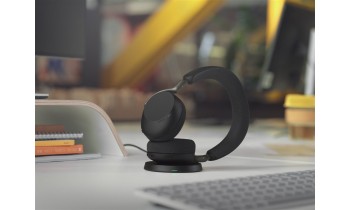 Jabra Evolve3: Новата серия професионални слушалки за модерния бизнес