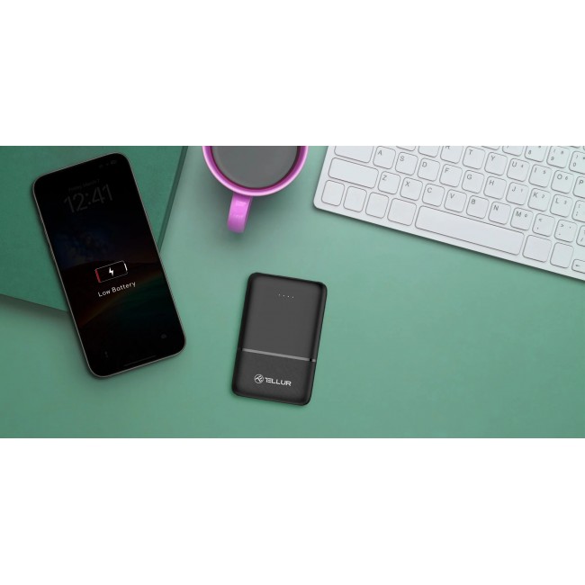 Tellur TLL158471 външна батерия 5000mAh, 2xUSB, USB-C и MicroUSB, черна Tellur TLL158471 външна батерия 5000mAh, 2xUSB, USB-C и MicroUSB, черна
