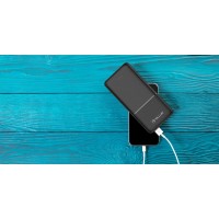 Tellur TLL158481 външна батерия 10000 mAh, 2 x USB, 1 x USB-C, 1 x MicroUSB, черен