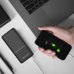 Tellur TLL158481 външна батерия 10000 mAh, 2 x USB, 1 x USB-C, 1 x MicroUSB, черен Tellur TLL158481 външна батерия 10000 mAh, 2 x USB, 1 x USB-C, 1 x MicroUSB, черен
