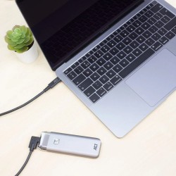 ACT AC7406 USB-C към USB-C кабел, 1 м, 10 Gbps, 60W PD, 4K, 90° ъглов конектор